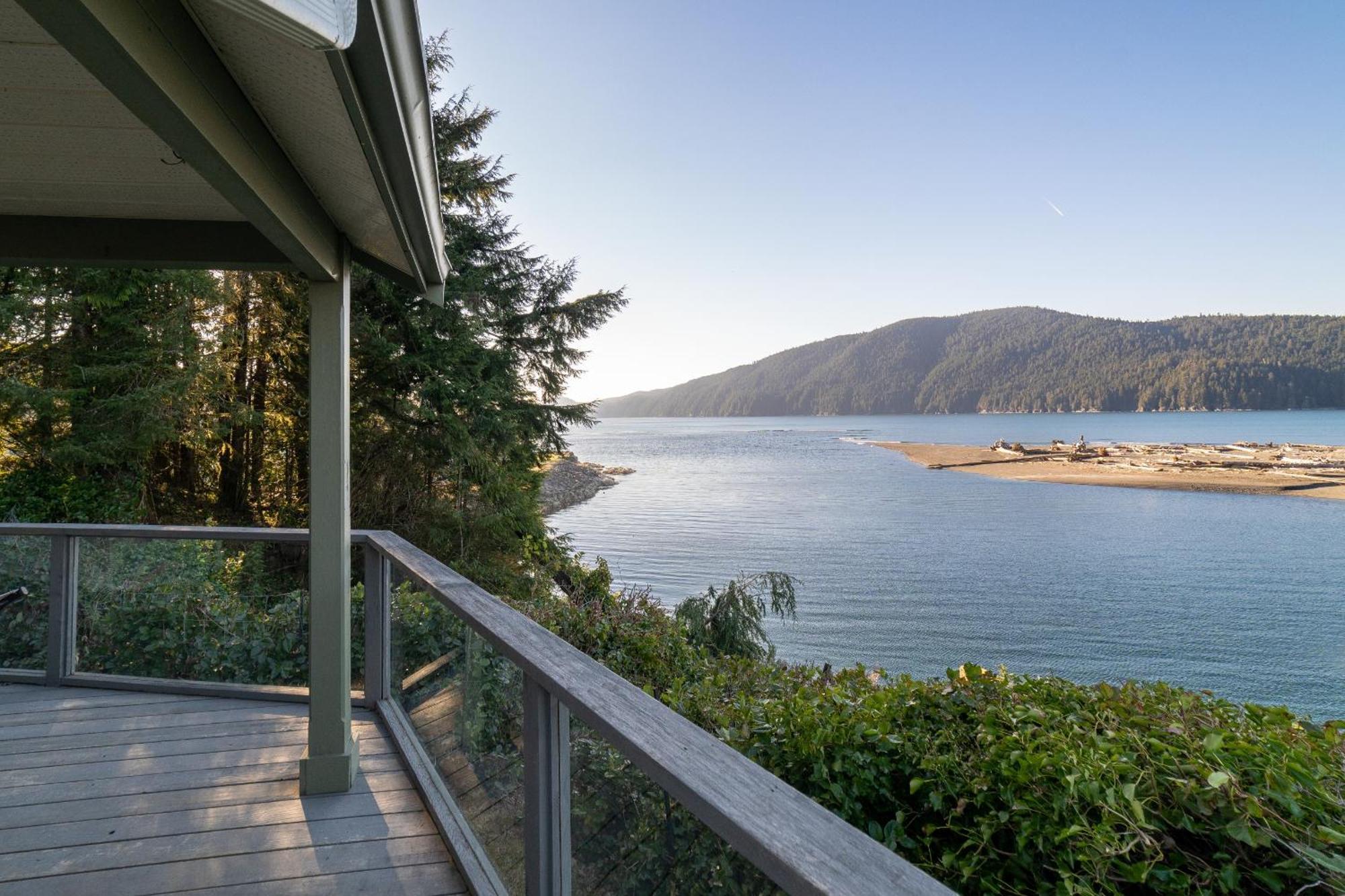 Handsome Dan'S Vacation Cottage Rentals Port Renfrew Dış mekan fotoğraf