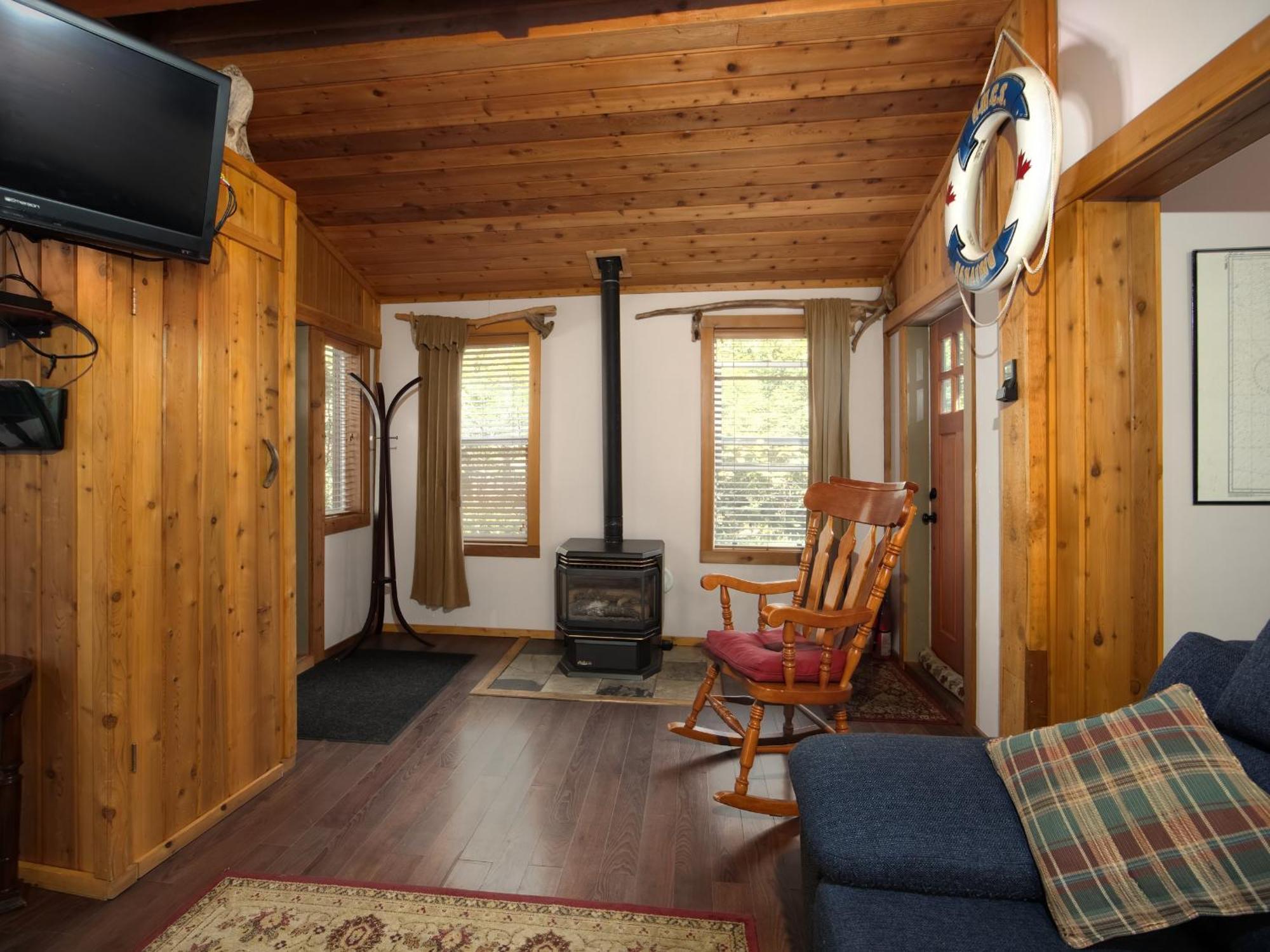 Handsome Dan'S Vacation Cottage Rentals Port Renfrew Dış mekan fotoğraf