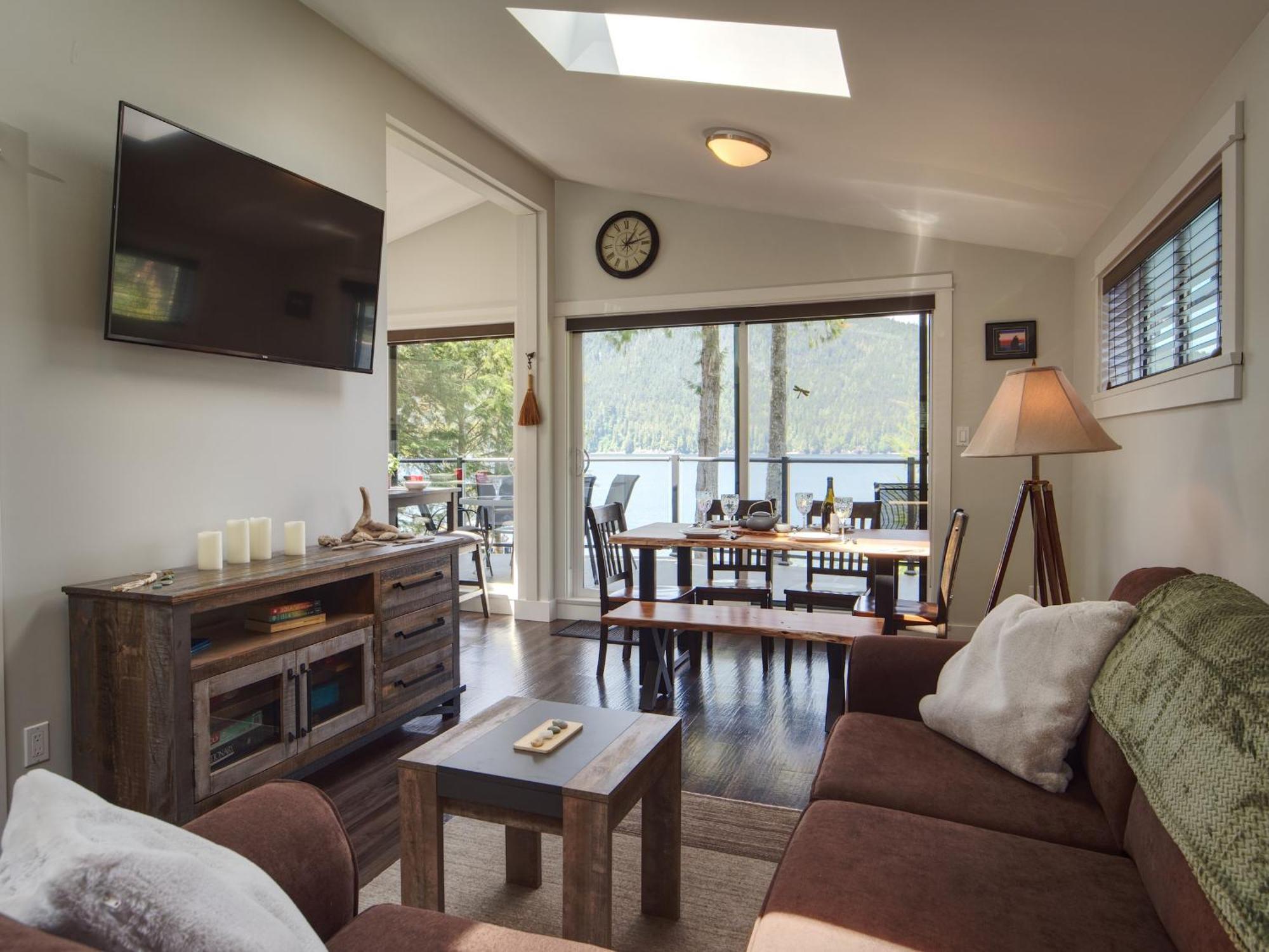 Handsome Dan'S Vacation Cottage Rentals Port Renfrew Dış mekan fotoğraf