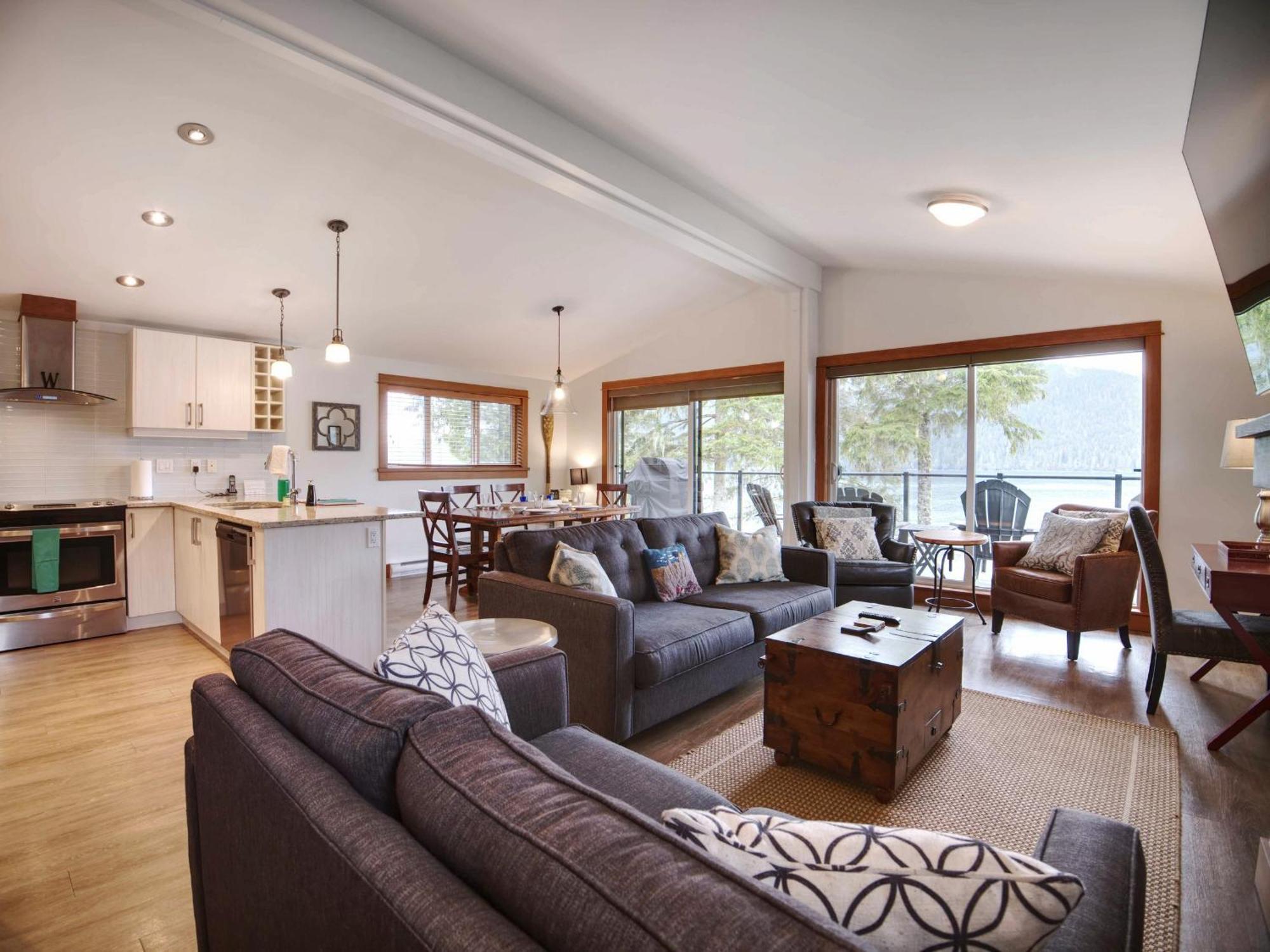 Handsome Dan'S Vacation Cottage Rentals Port Renfrew Dış mekan fotoğraf