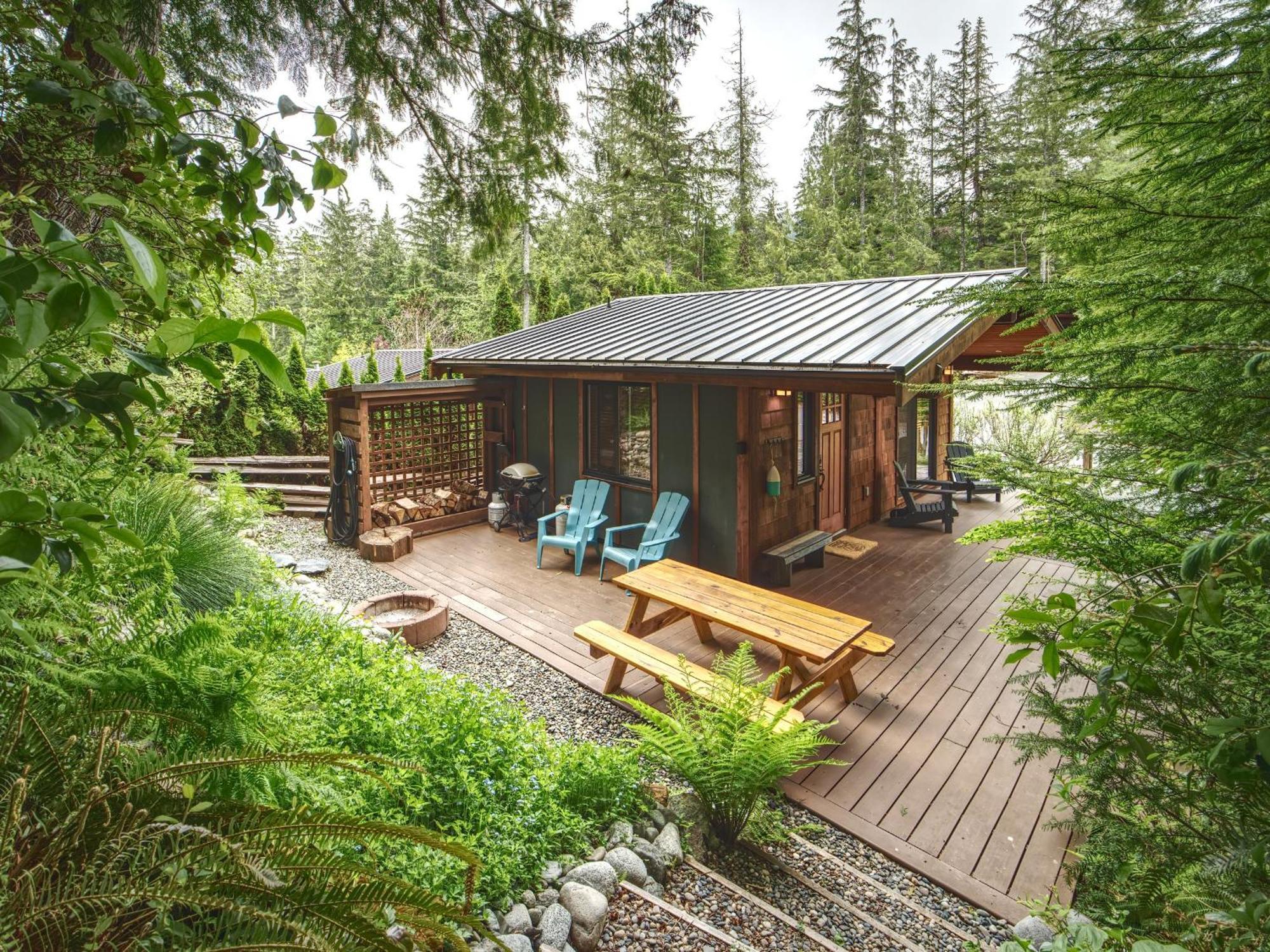 Handsome Dan'S Vacation Cottage Rentals Port Renfrew Dış mekan fotoğraf