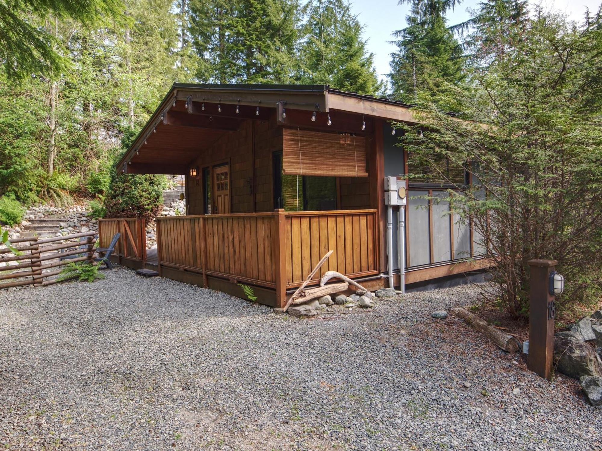 Handsome Dan'S Vacation Cottage Rentals Port Renfrew Oda fotoğraf