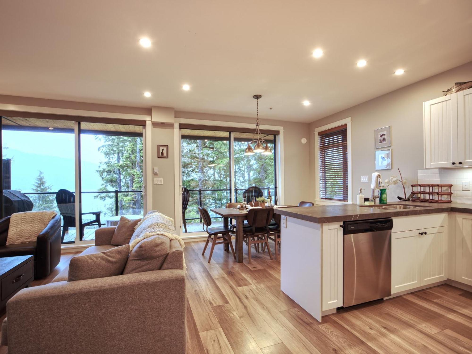 Handsome Dan'S Vacation Cottage Rentals Port Renfrew Oda fotoğraf